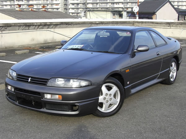 We can say only this word... "Looks like Brand new 1993year R33 Skyline Type-M", come back from 1993year NOW!!. Completely original condition, non smoking, only 21,400km, truly decent shape, High end units, better for Custmer who wants to get "Really nice shape R33 skyline turbo"